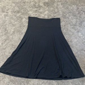 Old Navy black midi skirt